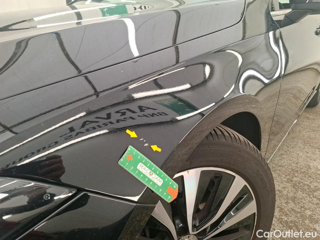  Mercedes  A-Klasse MERCEDES-BENZ Classe A Compact / 2018 / 5P / Berline A 200 Business Line 7G-DCT #9
