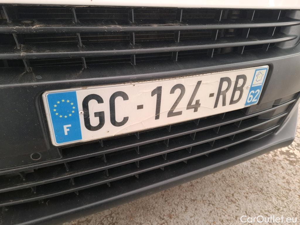  Peugeot  Expert  Fourgon Asphalt L3 2.0 HDi 120CV BVM6 E6d #47