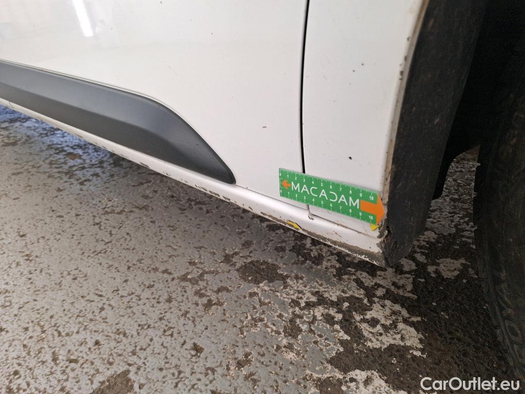  Peugeot  Expert  Fourgon Asphalt L3 2.0 HDi 120CV BVM6 E6d #15