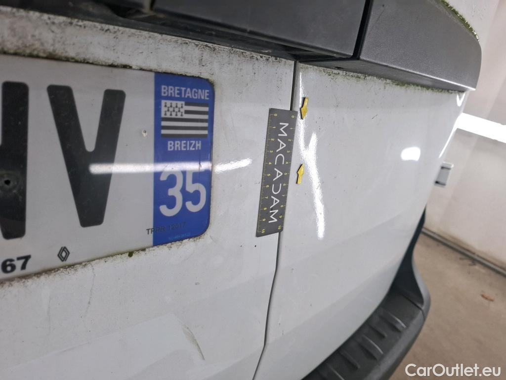  Renault  Kangoo RENAULT  / 2021 / 4P / Fourgonnette GD CONFORT - BLUE DCI 75 #74