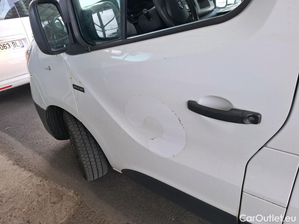  Renault  Trafic RENAULT  VU 4p Fourgon FG CF L2H1 1200 dCi 95 E6 #46