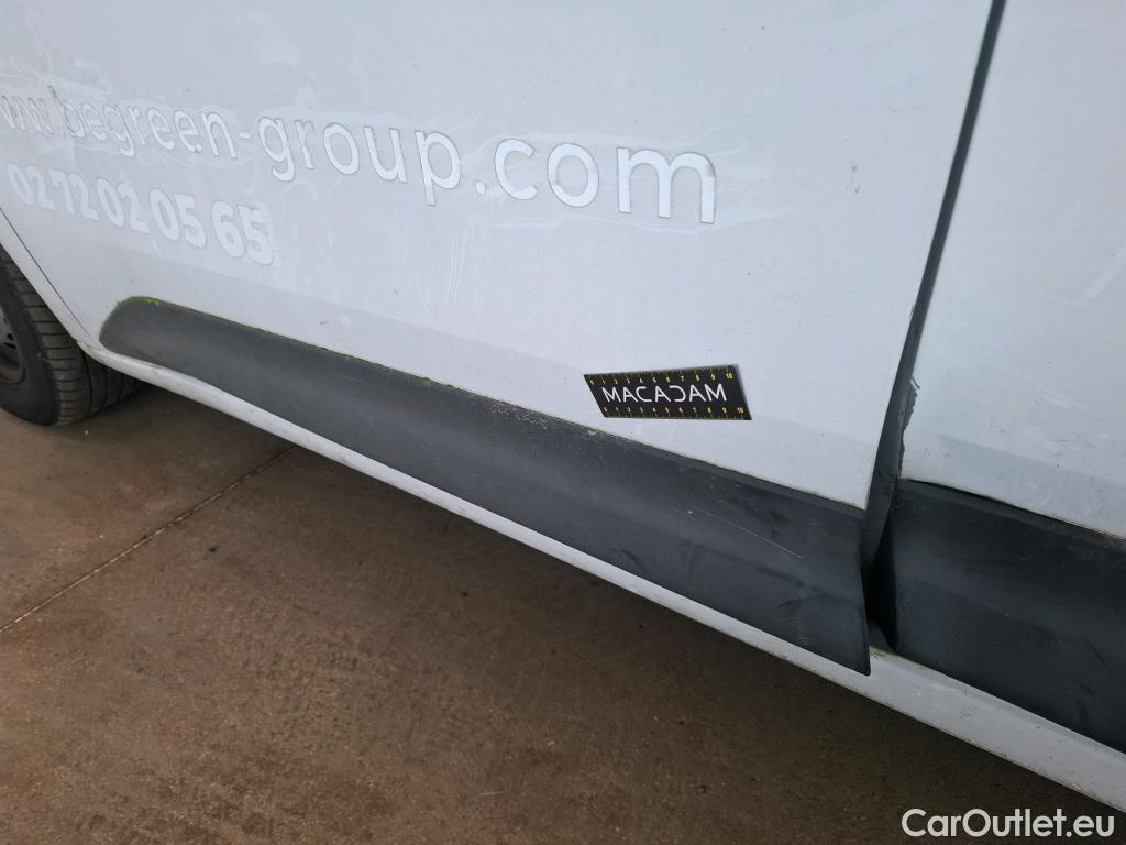  Renault  Kangoo RENAULT  / 2021 / 4P / Fourgonnette GD CONFORT - BLUE DCI 75 #57