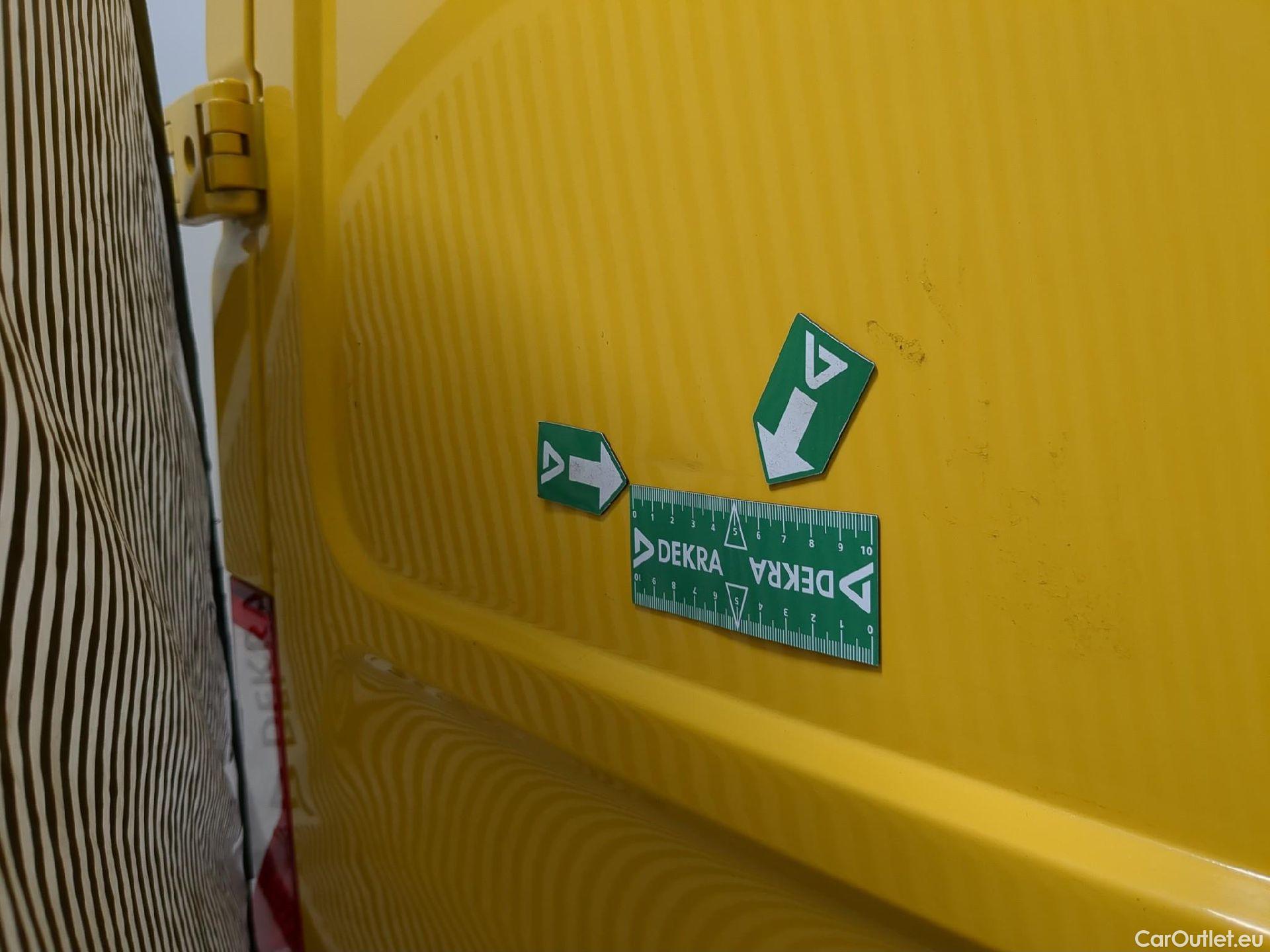  Renault  Master RENAULT  / 2019 / 4P / Fourgon tôlé FG Z.E.Tr CF F3100 L2H2 R75 AI - 19 #5