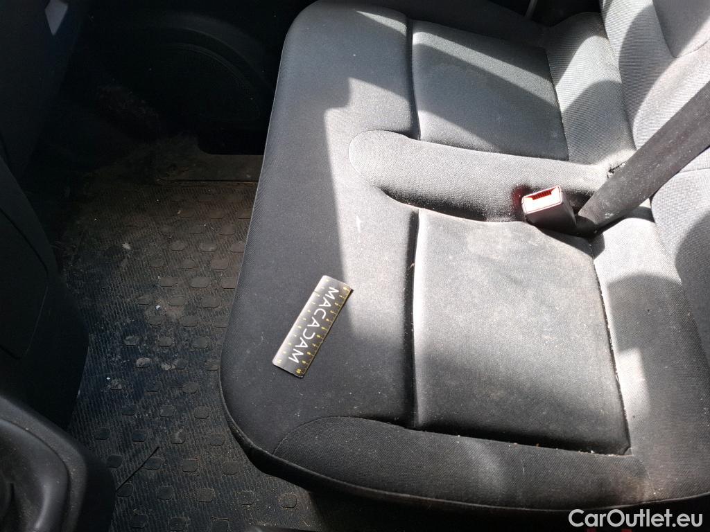  Renault  Trafic RENAULT  VU 4p Fourgon FG CF L2H1 1200 dCi 95 E6 #54