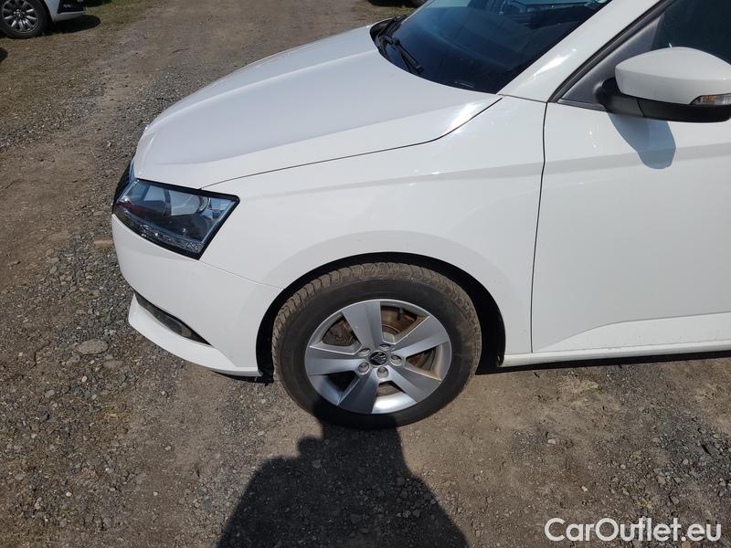  Skoda  Fabia  Combi (2015)  Com 1.0TSI 81 Ambition #2
