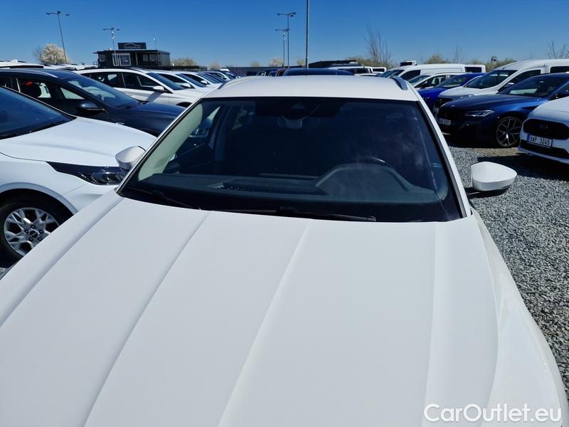  Skoda  Octavia  Combi (NX3)(2020) Oct.C.2.0TDI 110 4x4 Style AT #1