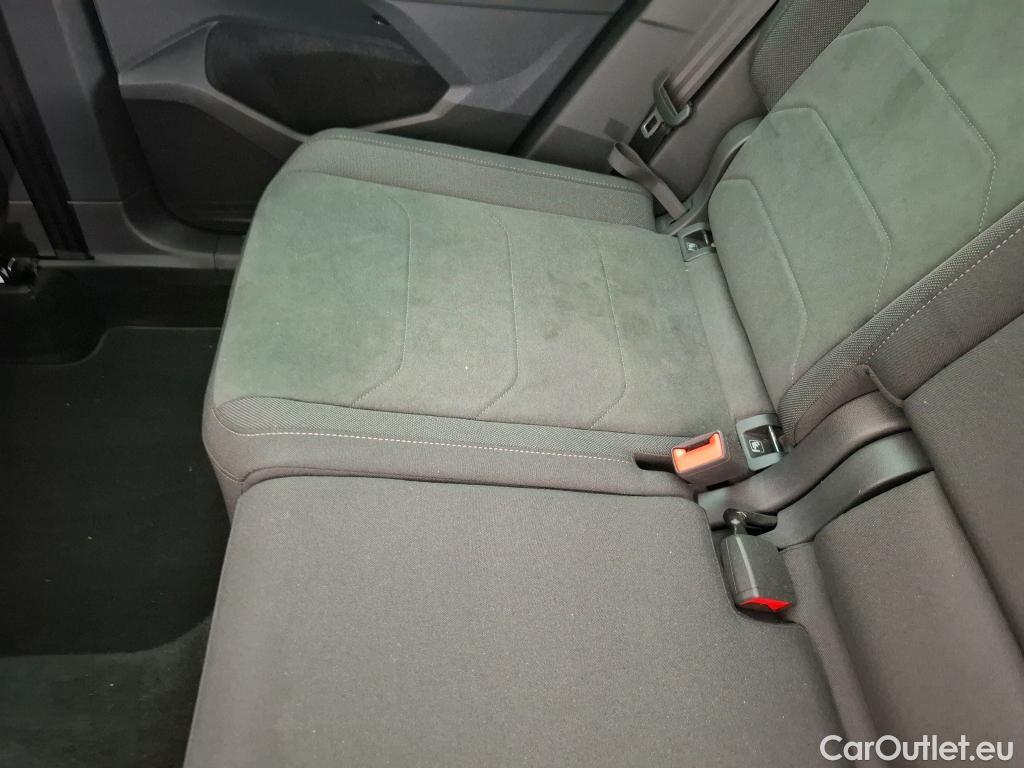  Volkswagen  Tiguan VOLKSWAGEN  / 2020 / 5P / SUV 1.5 TSI 150 DSG7 Elegance #14