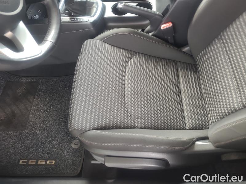  KIA  Cee'd Ceed Sportswagon (2018->) Ceed SW 1.5 T-GDI 118 Top #5
