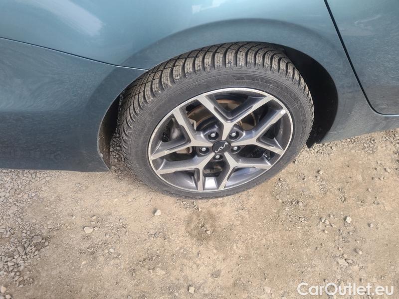  KIA  Cee'd Ceed Sportswagon (2018->) Ceed SW 1.5 T-GDI 118 Top #12