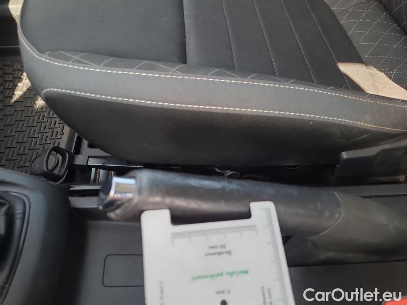  Skoda  Fabia  Combi (2015)  Com 1.0TSI 81 Ambition #7