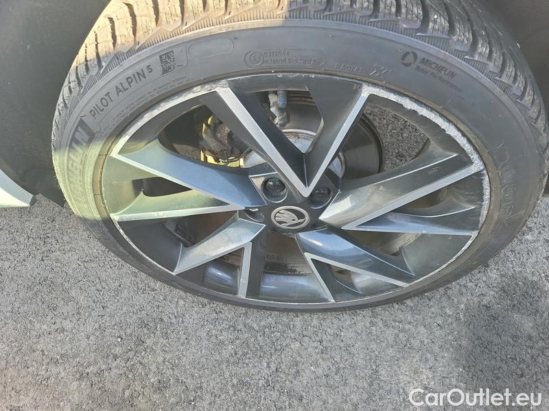  Skoda  Karoq  (NU)(2017->)  1.5TSI 110 ACT Sport. AT #5