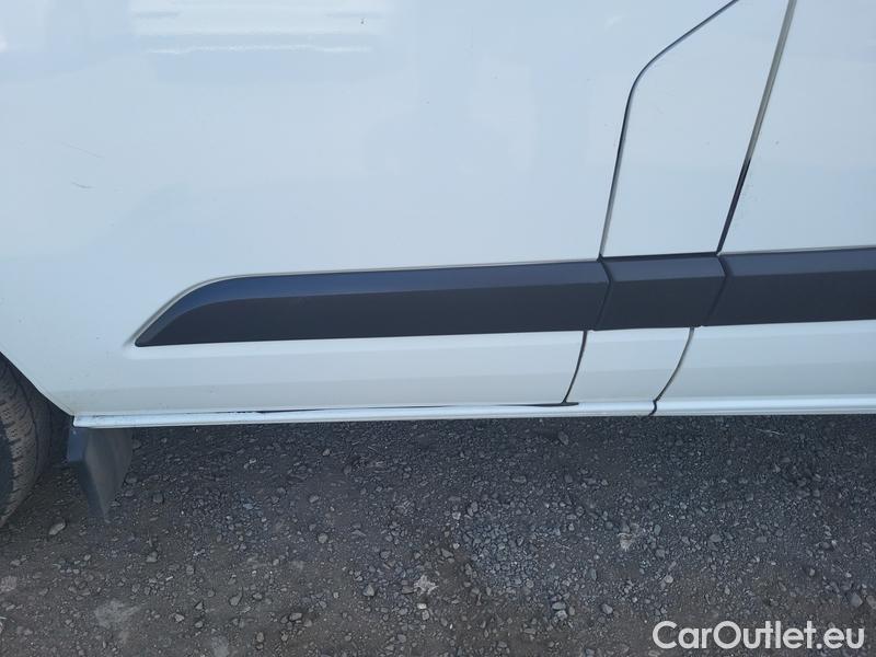  Ford  Transit  Custom (2013) TrCust EBL 310 HEV Trend L1 #18