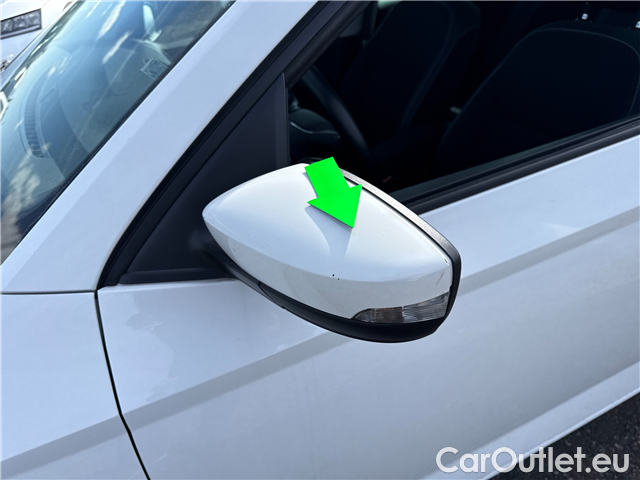  Skoda  Fabia Com.1.0TSI 70 Ambition 5d #18
