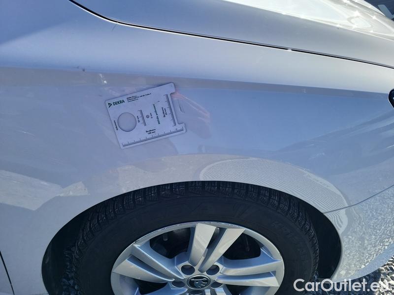  Skoda  Fabia  Combi (2015)  Com.1.0TSI 70 Ambition #17