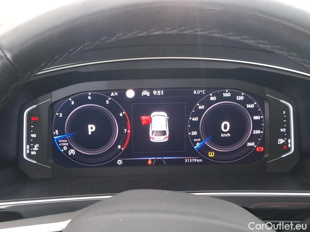  Volkswagen  Tiguan VOLKSWAGEN  / 2020 / 5P / SUV 1.5 TSI 150 DSG7 Elegance #16