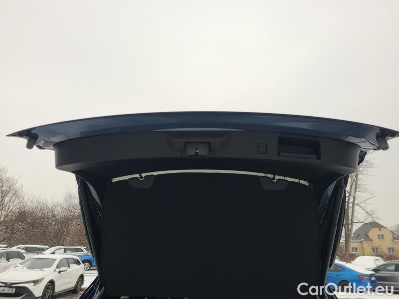  Ford  Kuga  (2019)  2.5DT HEV ST-Line X AT 5d #12