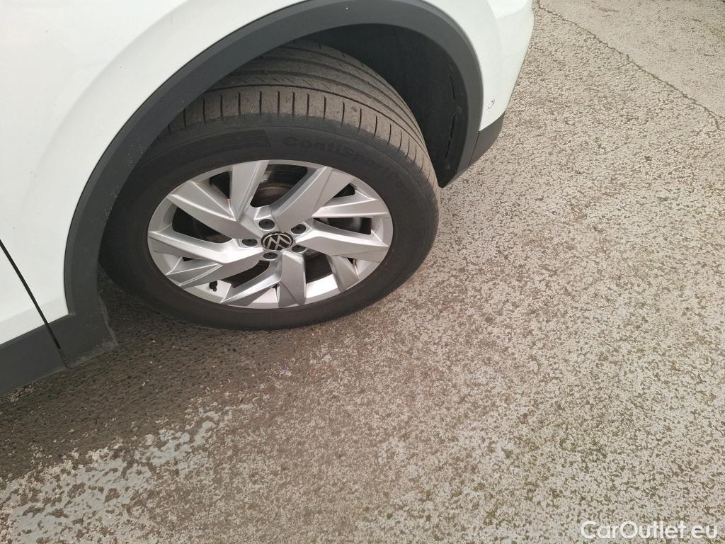 Volkswagen  Tiguan VOLKSWAGEN  / 2020 / 5P / SUV 1.4 eHybrid 245 DSG6 Elegance #12
