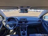 i30