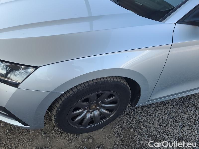  Skoda  Octavia  Combi (NX3)(2020) Oct.C.2.0TDI 110 4x4 Ambit AT #4