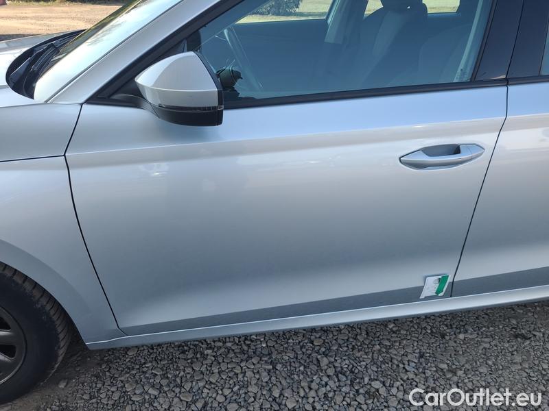 Skoda  Octavia  Combi (NX3)(2020) Oct.C.2.0TDI 110 4x4 Ambit AT #6