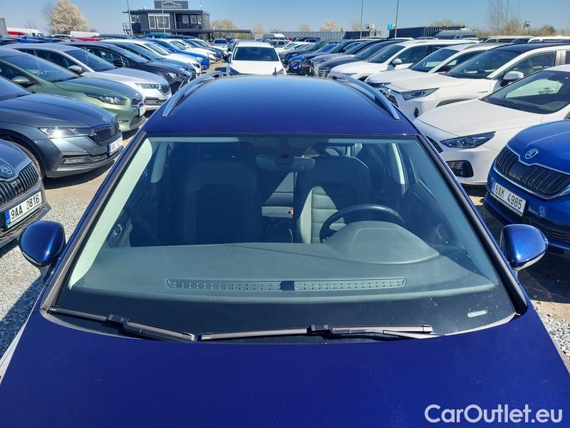  Volkswagen  Golf  VII Variant  (BV5)(2017->) Var.2.0TDI 110 Highline #1