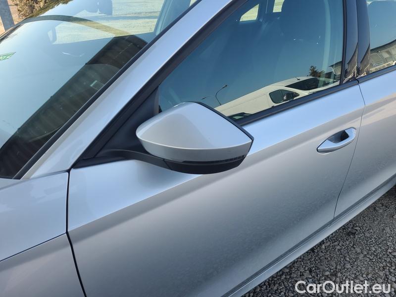  Skoda  Octavia  Combi (NX3)(2020) Oct.C.2.0TDI 110 4x4 Ambit AT #5
