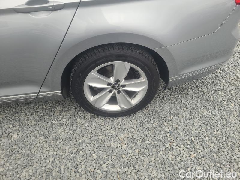  Volkswagen  Passat  Variant (CB5) (2019) Pas.Var.1.5TSI EVO Elegance AT #7