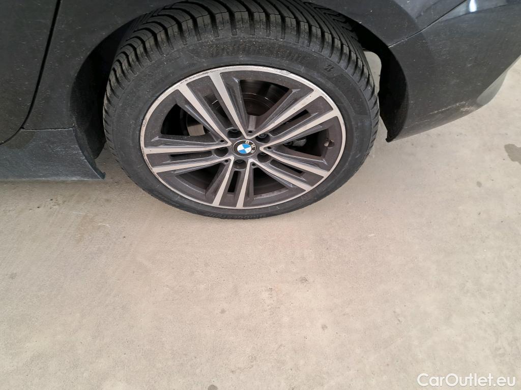  Bmw  Serie 1 BMW Série 1  2019  5P  Berline 15 116D DKG7 Business Design #9