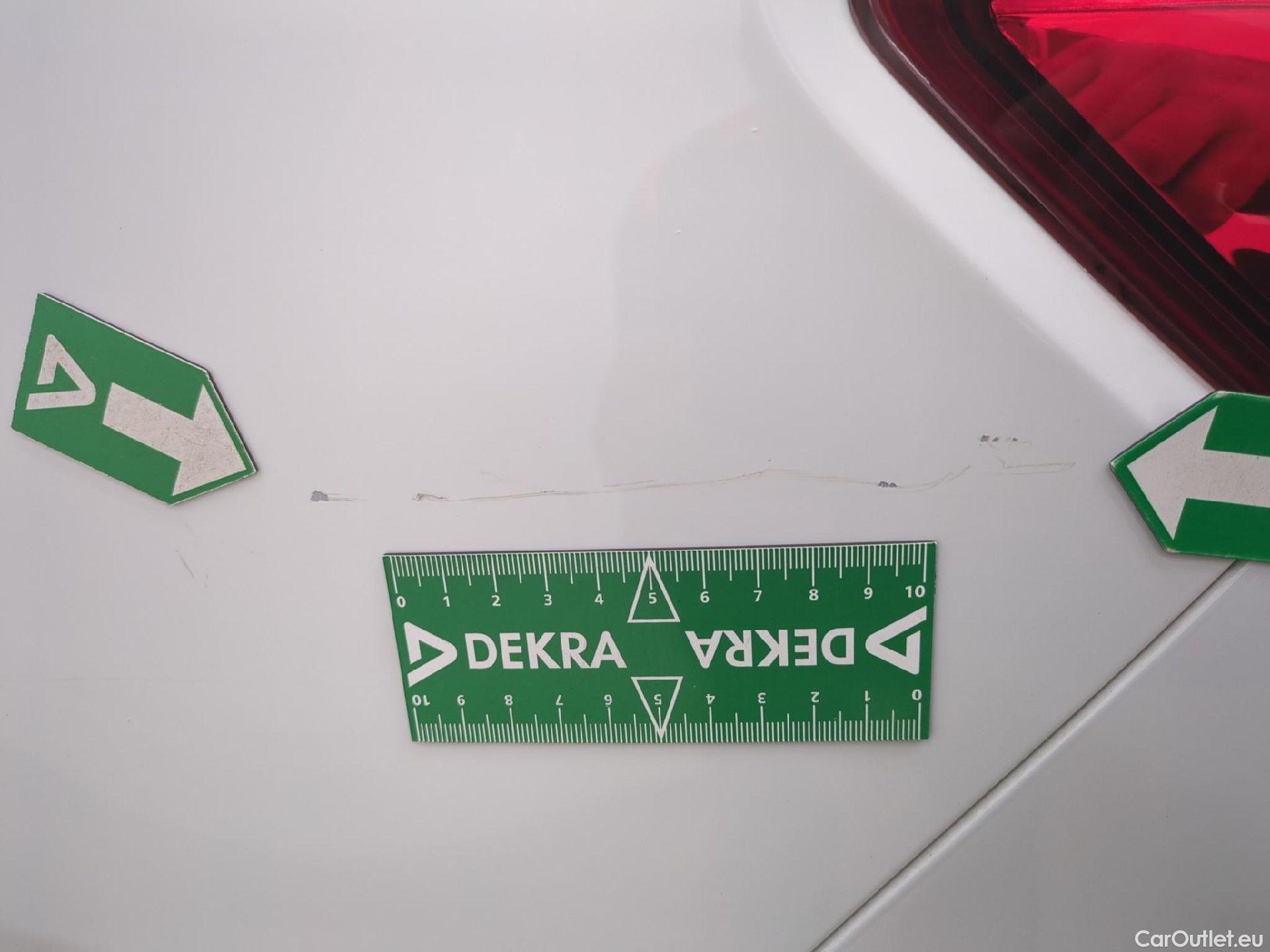  Renault  Clio  IV Business 0.9 TCe 90CV BVM5 E6 #20