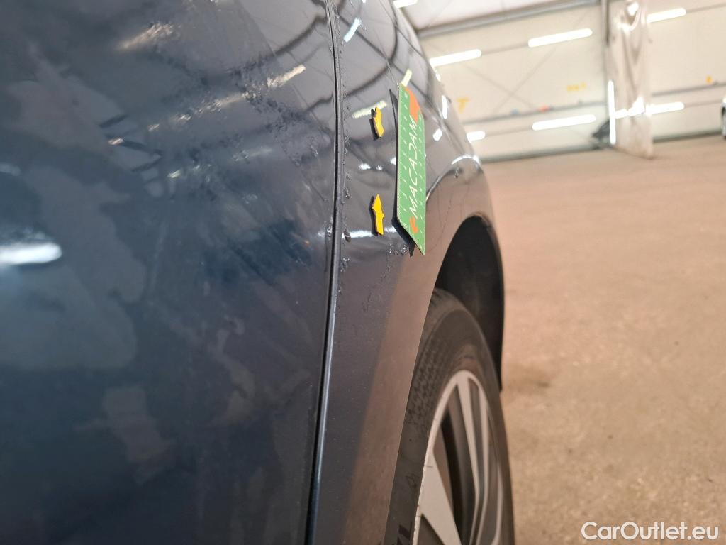  Mercedes  A-Klasse MERCEDES-BENZ Classe A Compact / 2018 / 5P / Berline A 250 e Business Line 8G-DCT #6