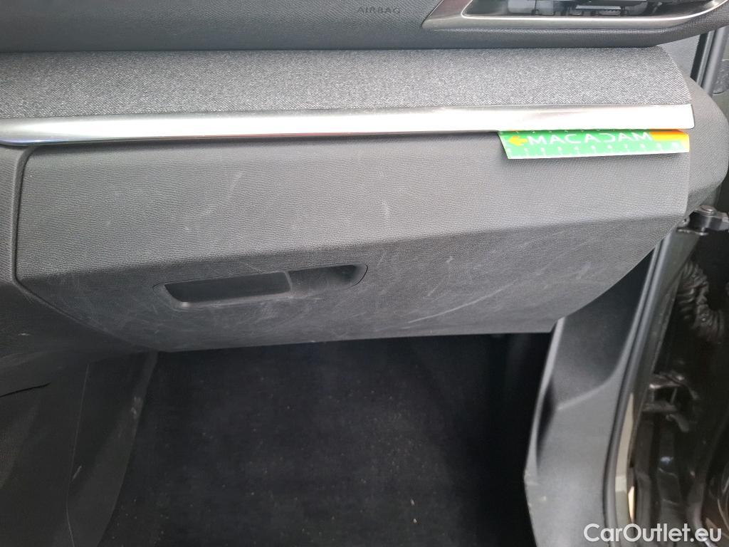  Peugeot  3008  GT Line 1.2 PureTech 130CV BVA8 E6d #26