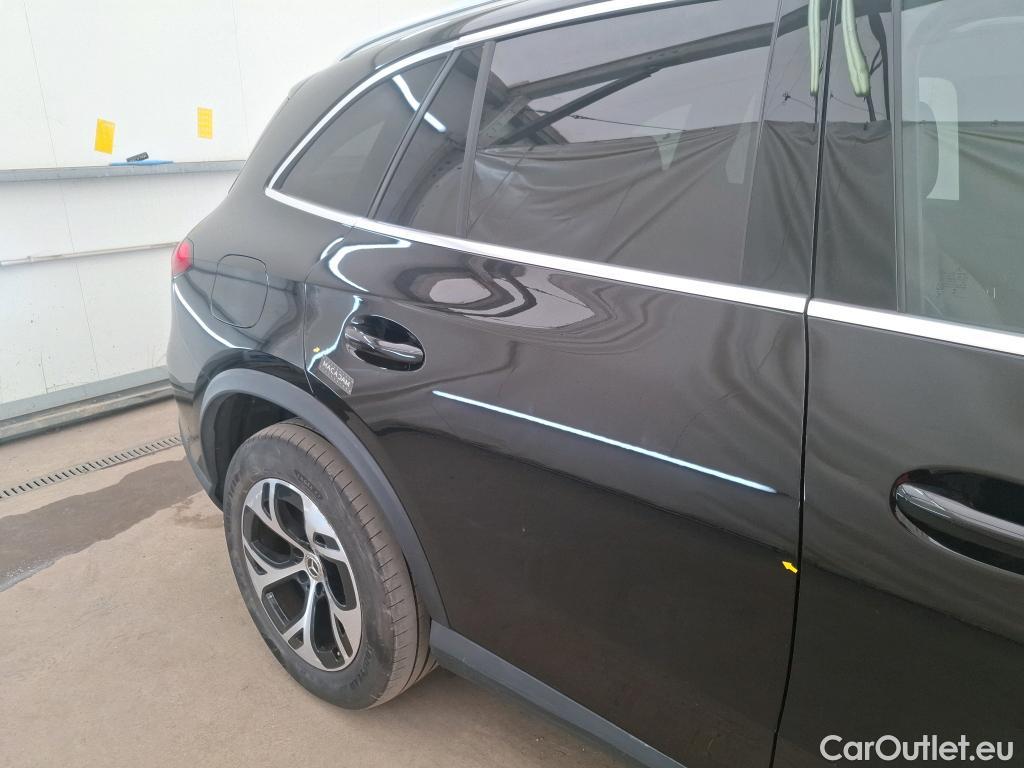 Mercedes  GLC MERCEDES-BENZ  / 2022 / 5P / SUV  300 e Business Line 4MATIC #5