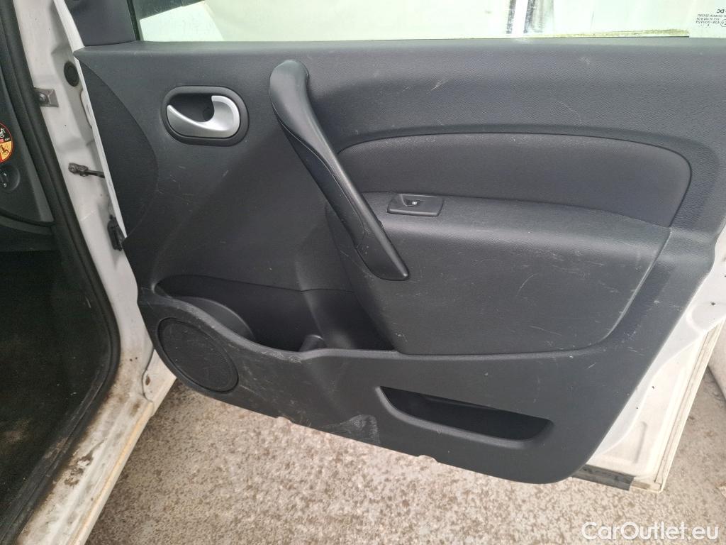  Renault  Kangoo  Zen 1.5 dCi 90CV BVM5 E6 #36