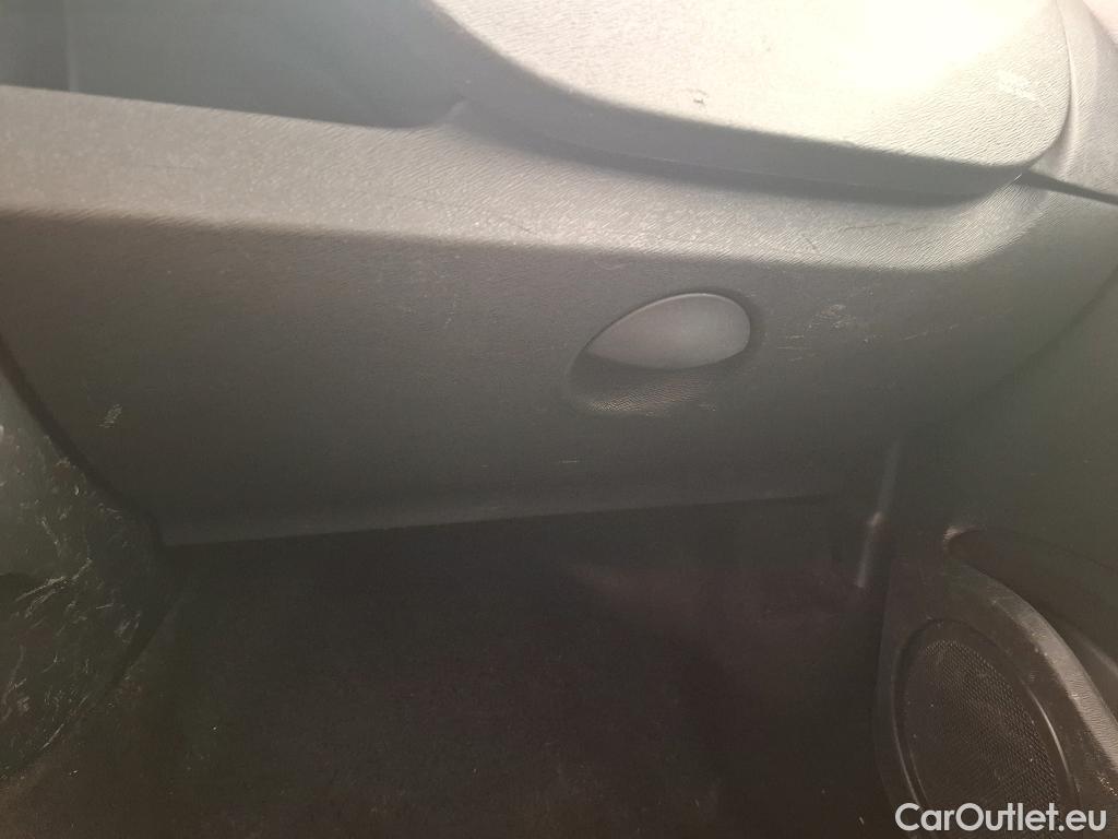  Renault  Kangoo  Zen 1.5 dCi 90CV BVM5 E6 #48
