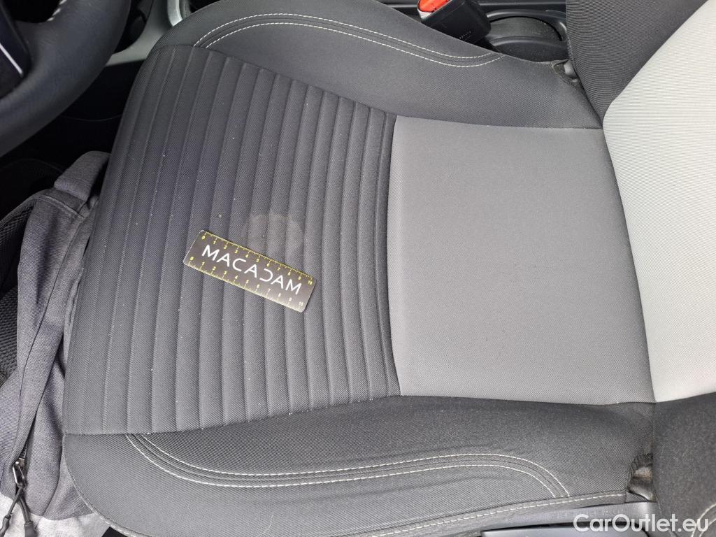  Toyota  Yaris TOYOTA  / 2017 / 5P / Berline 70 VVT-i France #16