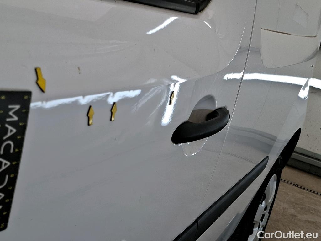  Renault  Kangoo  II Express Extra (Série Spéciale) 1.5 dCi 80CV BVM6 E6dT #32