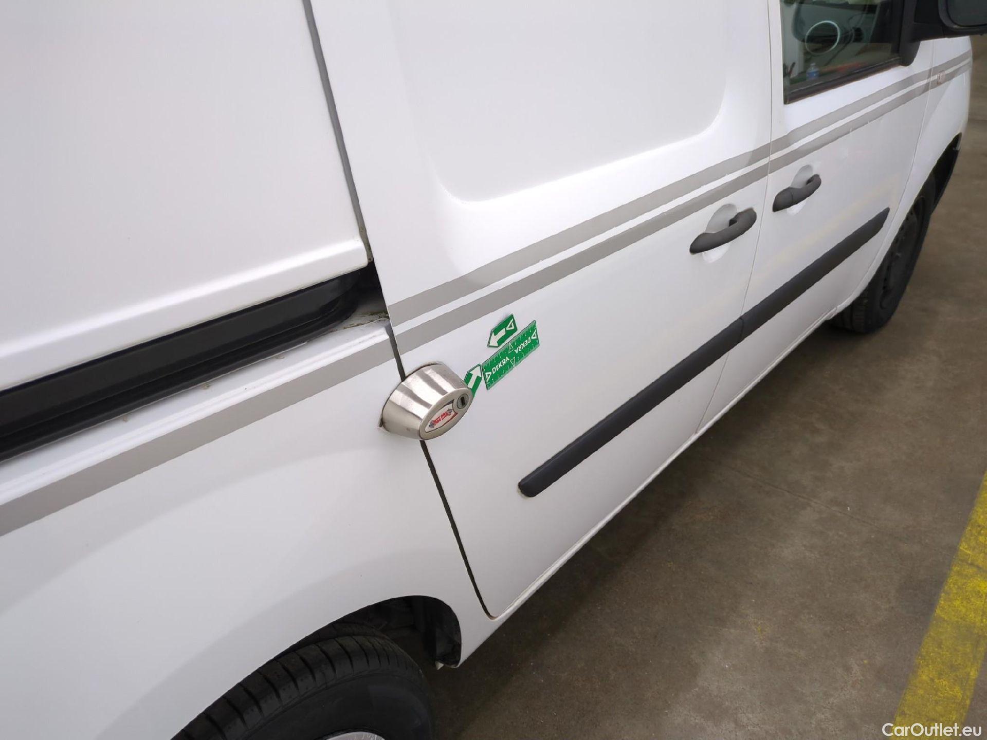  Renault  Kangoo  Express Extra (Série Spéciale) 1.5 dCi 75CV BVM5 E6 #46