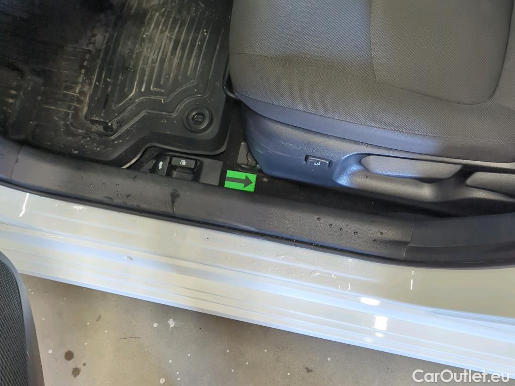  Toyota  Corolla 1.8 Hybrid Business HSD E-CVT #1