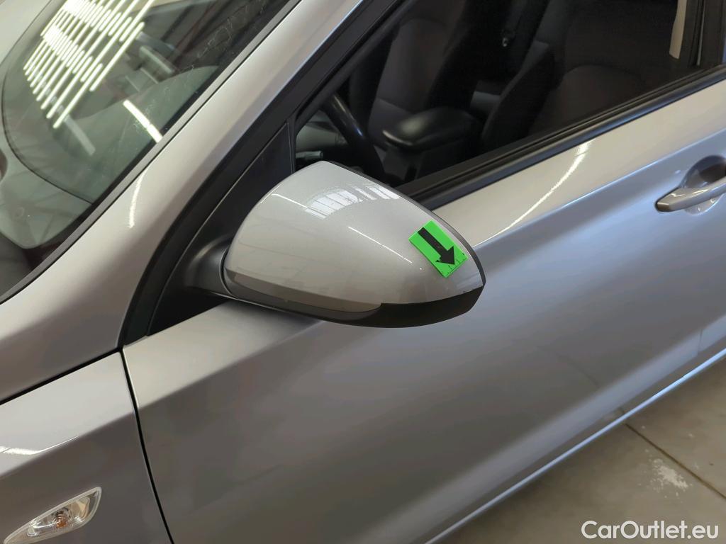  Hyundai  i30 1.5 110CP Comfort #25