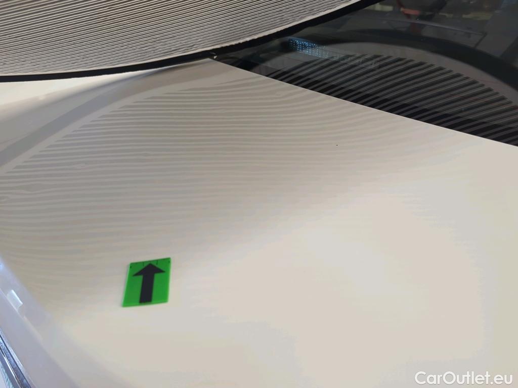  Toyota  Corolla 1.8 Hybrid Business HSD E-CVT #8