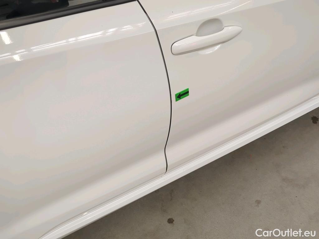 Toyota  Corolla 1.8 Hybrid Business HSD E-CVT #13