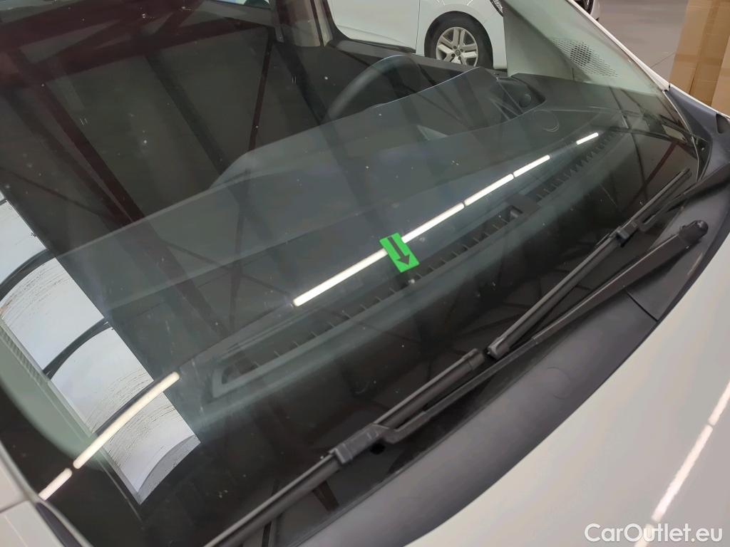  Volkswagen  Caddy  2.0 TDI 75 kW #1