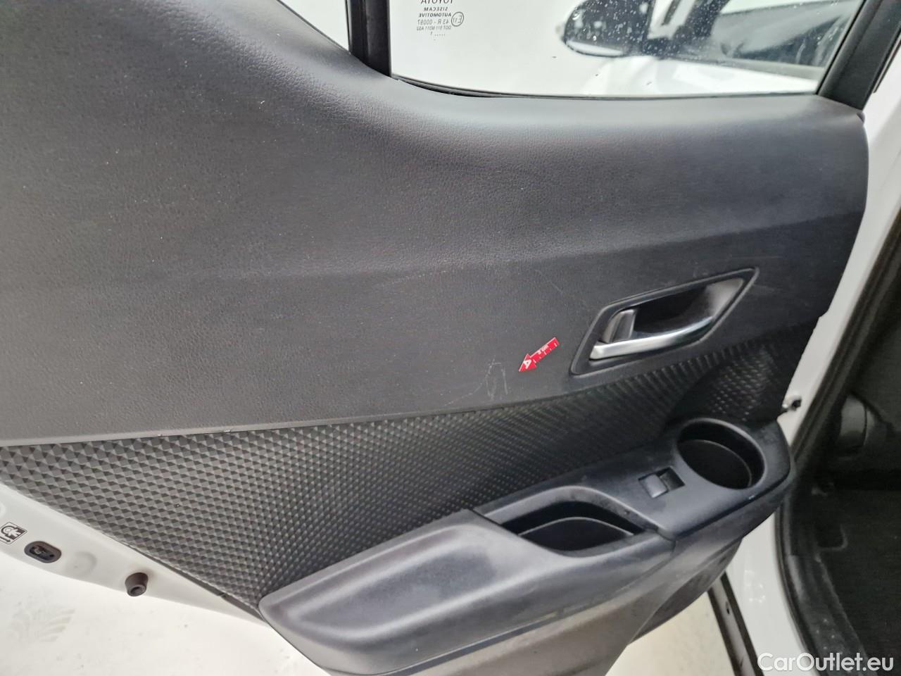  Toyota  C-HR 1.8 HSD C-enter #13