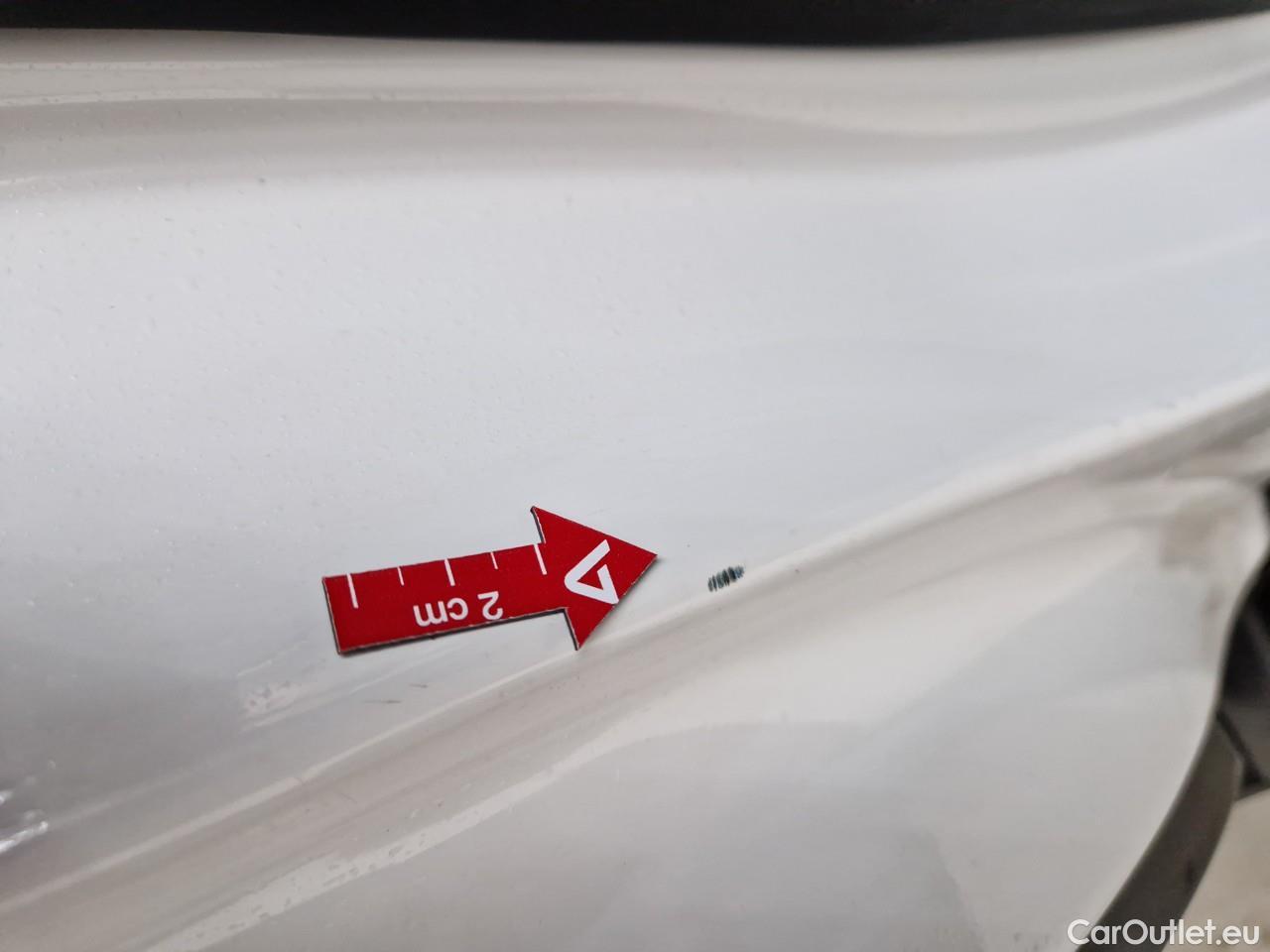  Toyota  C-HR 1.8 HSD C-enter #15