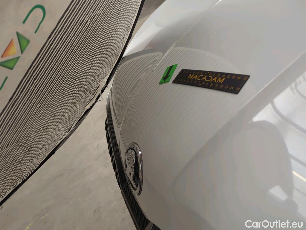  Skoda  KAMIQ 1.5 TSI 150CP Monte Carlo DSG #2