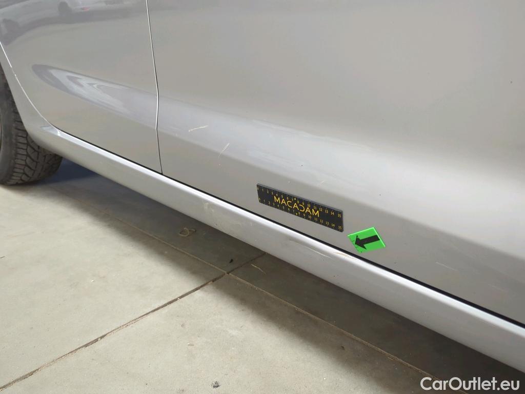  Hyundai  i30 1.5 110CP Comfort #17