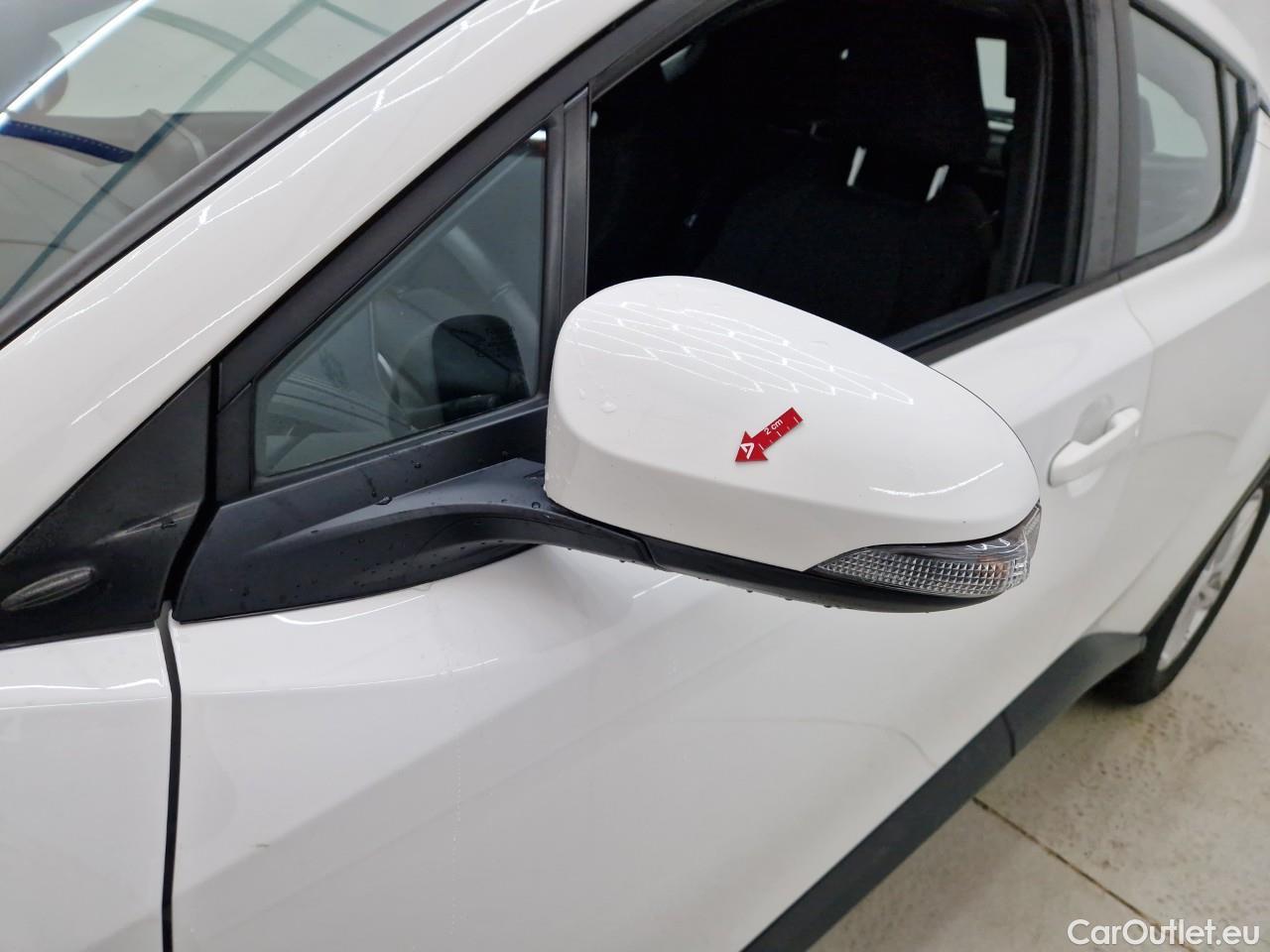  Toyota  C-HR 1.8 HSD C-enter #1