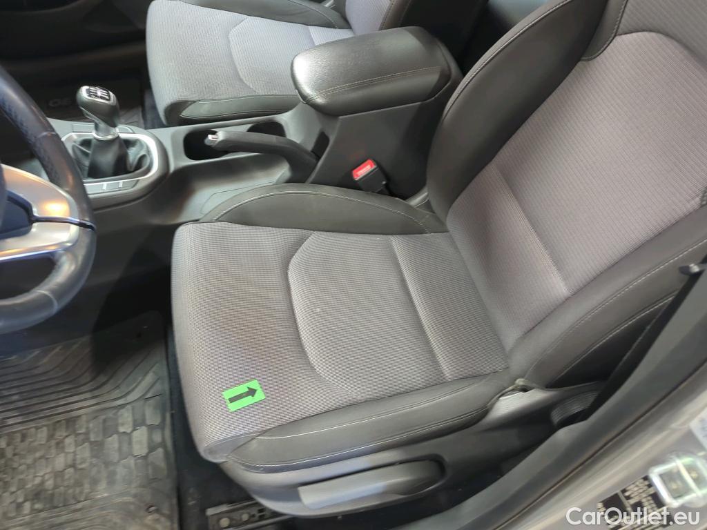  Hyundai  i30 1.5 110CP Comfort #31