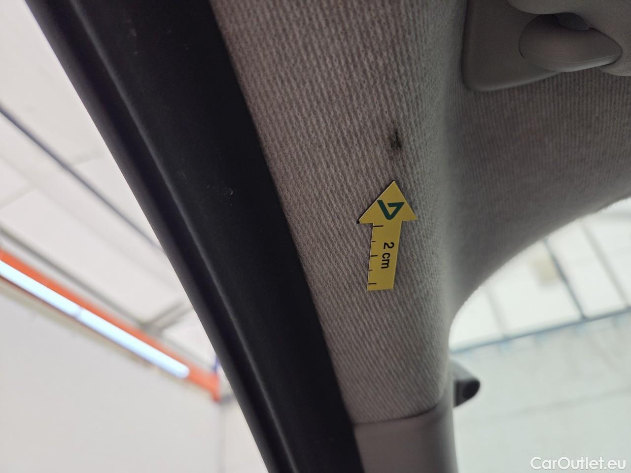  Renault  Trafic 2.0 Blue dCi 146CP Authentique L2H2 #47