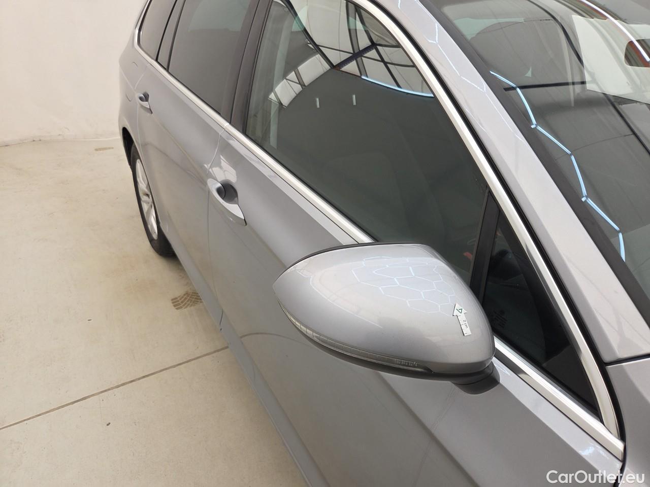  Volkswagen  Passat Var.Comfortline 2.0 TDI DSG 150 CP #27